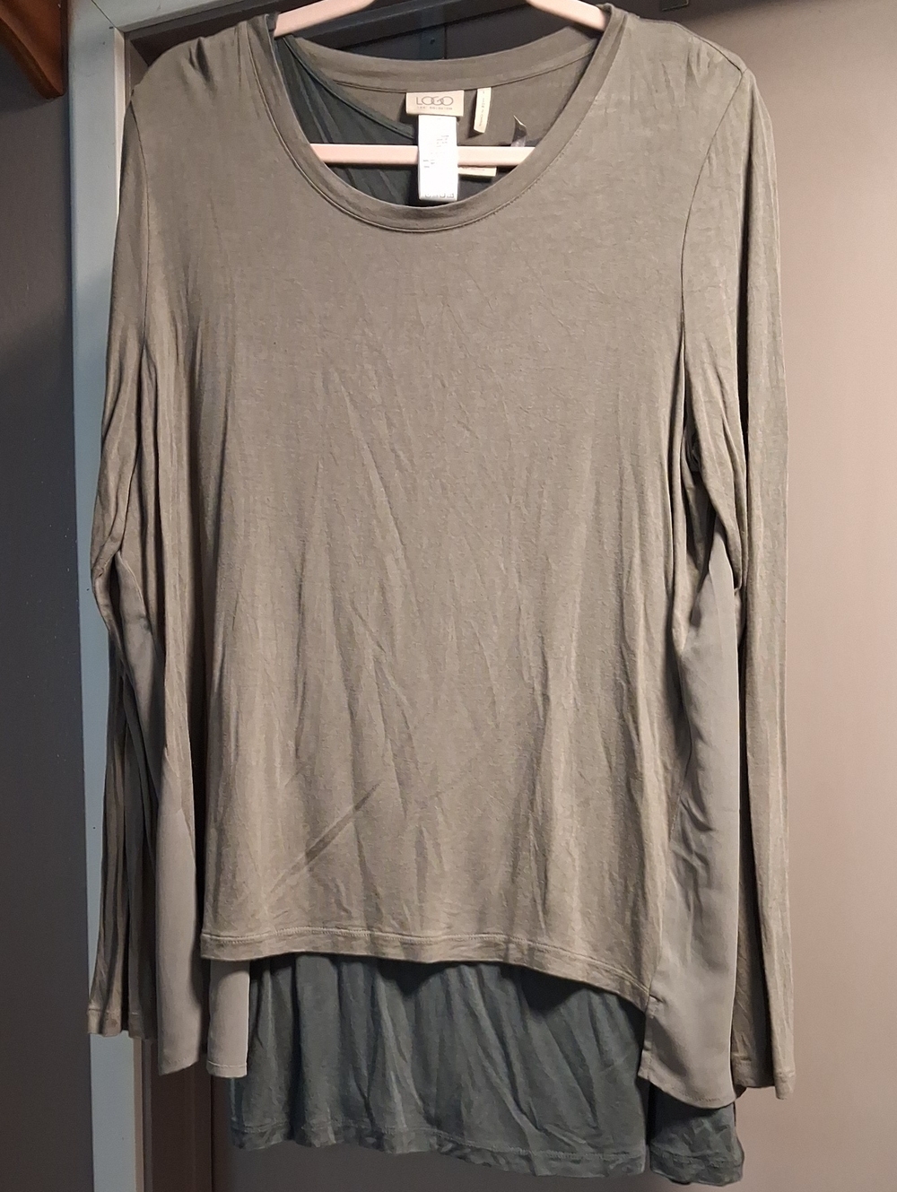Logo By Lori Goldstein Tank/ Long-Sleeve Top in Olive